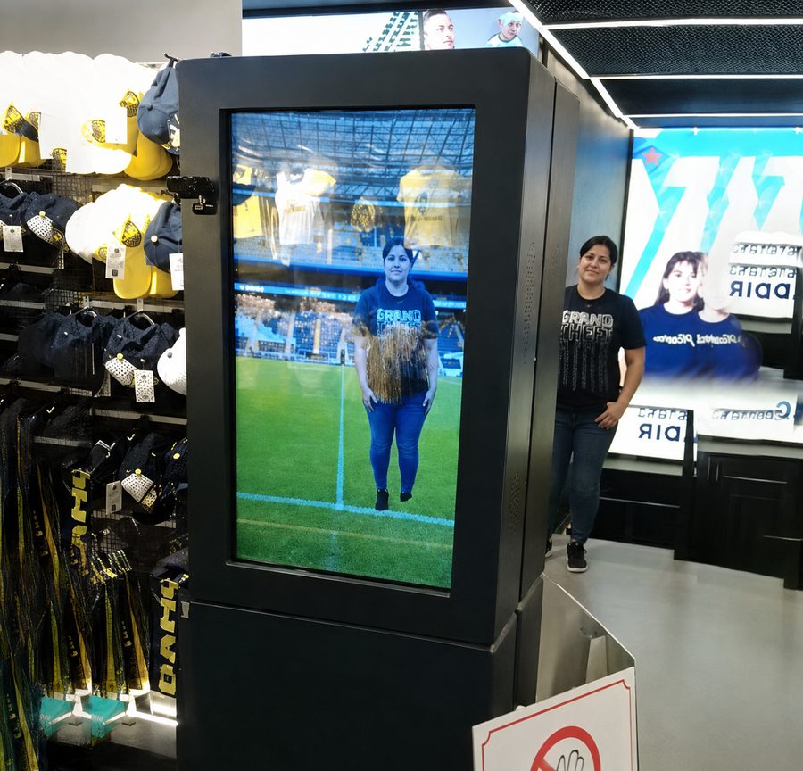 Fenerium mağazasında kurulan photobooth ünitesi