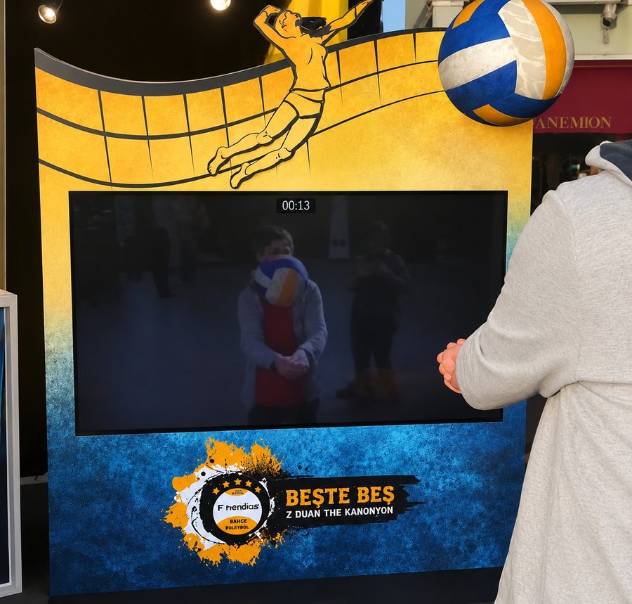 Vakıfbank 5'te 5 voleybol oyunu ünitesi